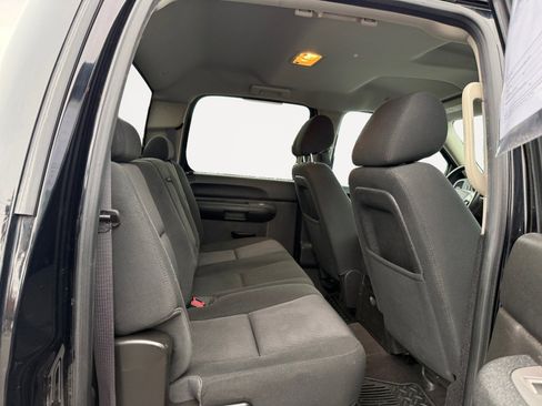 Used 2013 Chevrolet Silverado 3500 LT w/ Interior Plus Package image 18