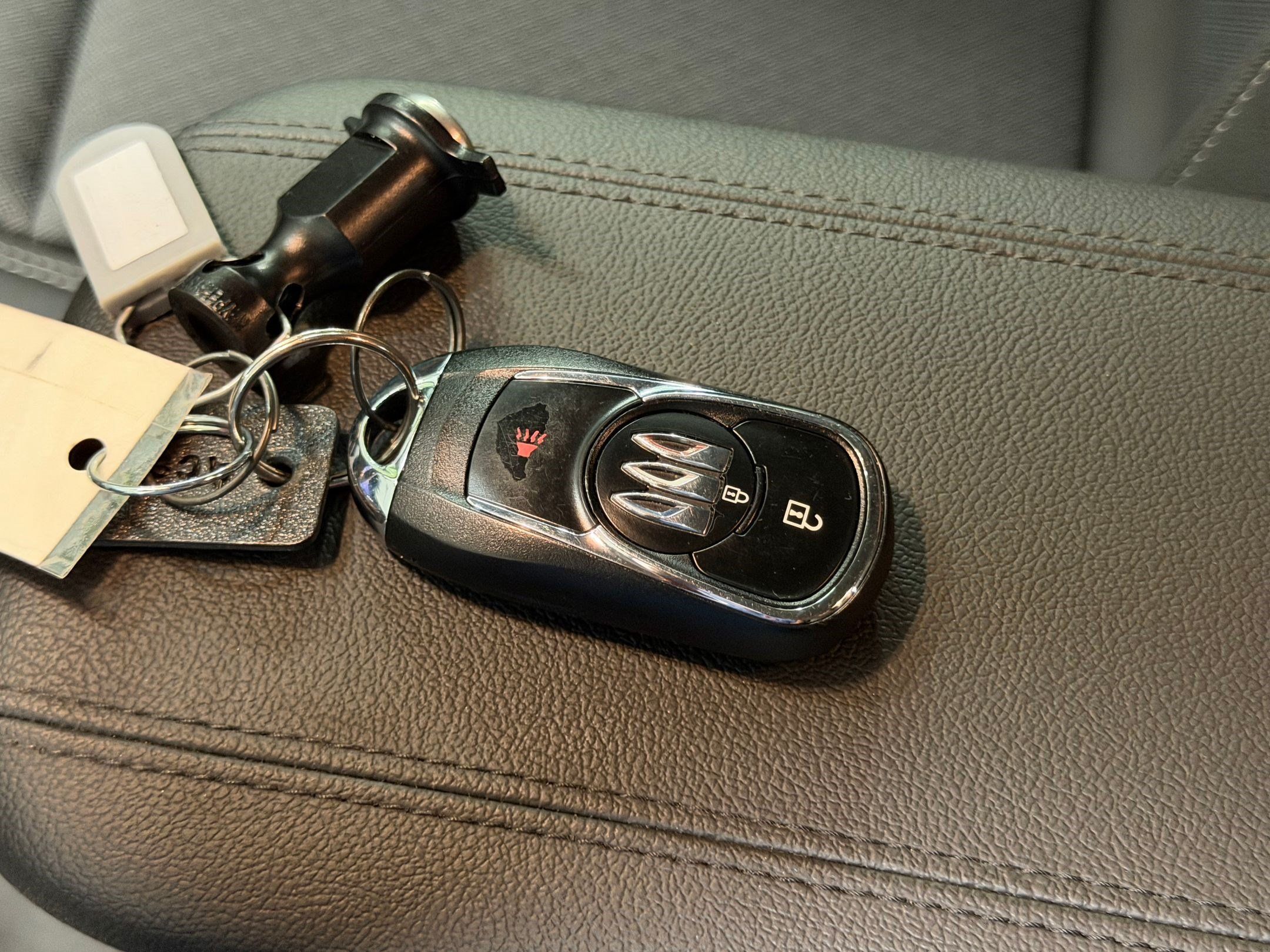 Used 2024 Buick Encore GX Preferred w/ Advanced Technology Package FWD image 34