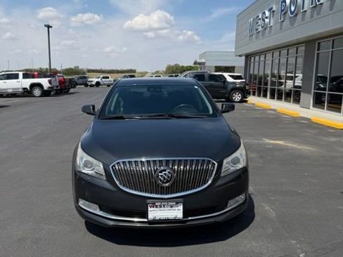 Used 2015 Buick LaCrosse Leather w/ Experience Buick Package FWD image 3