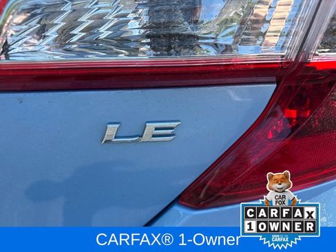 Used 2013 Toyota Camry LE FWD image 2