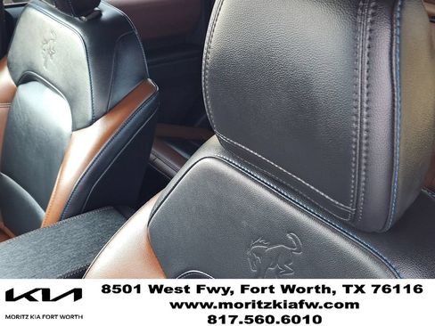 Used 2024 Ford Bronco Outer Banks AWD/4WD image 15