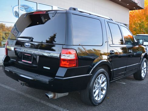 Used 2016 Ford Expedition Limited image 7
