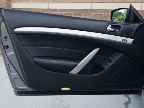 Used 2014 INFINITI Q60 Journey w/ Premium Package RWD image 12
