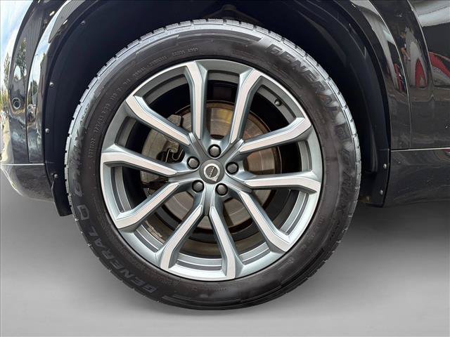 Used 2018 Volvo XC90 T6 Momentum w/ Convenience Package AWD/4WD image 12