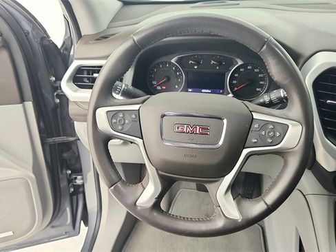 Used 2022 GMC Acadia SLT image 19