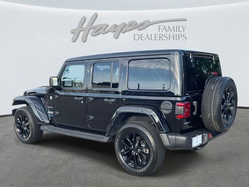 Used 2021 Jeep Wrangler Unlimited Sahara image 34