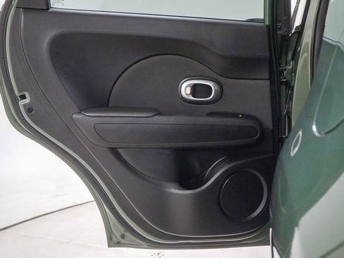 Used 2014 Kia Soul FWD image 39