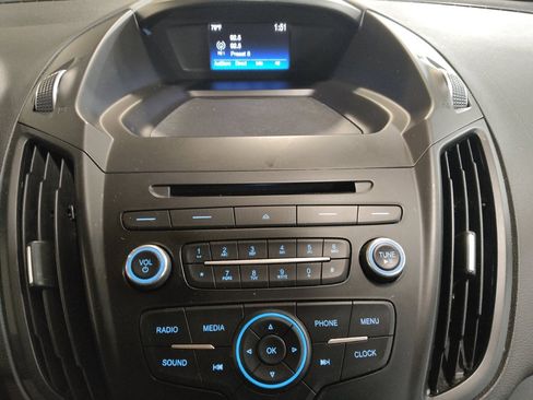 Used 2018 Ford Escape SE FWD image 25