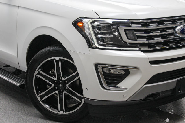 Used 2020 Ford Expedition Limited w/ Special Edition Package AWD/4WD image 2