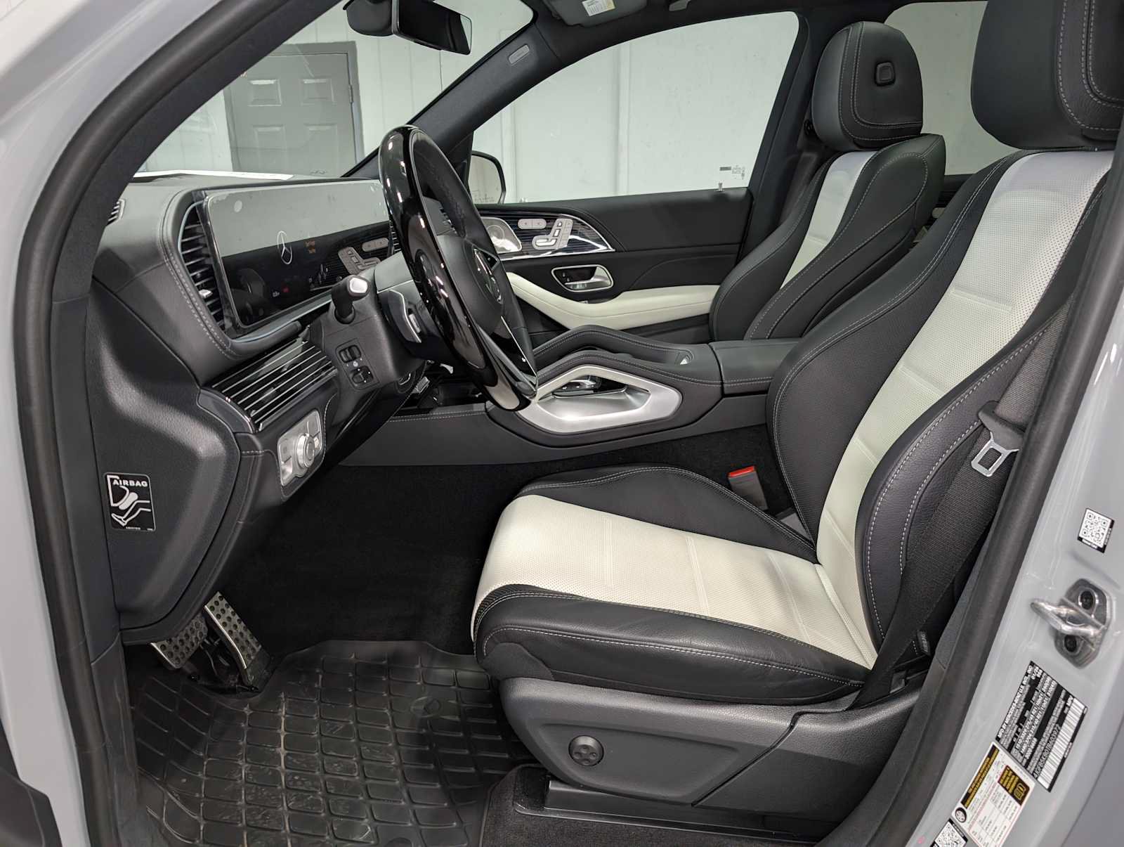 Certified 2026 Mercedes-Benz GLE 450 4MATIC image 37