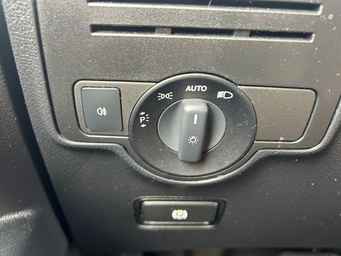 Used 2021 Mercedes-Benz Metris image 29
