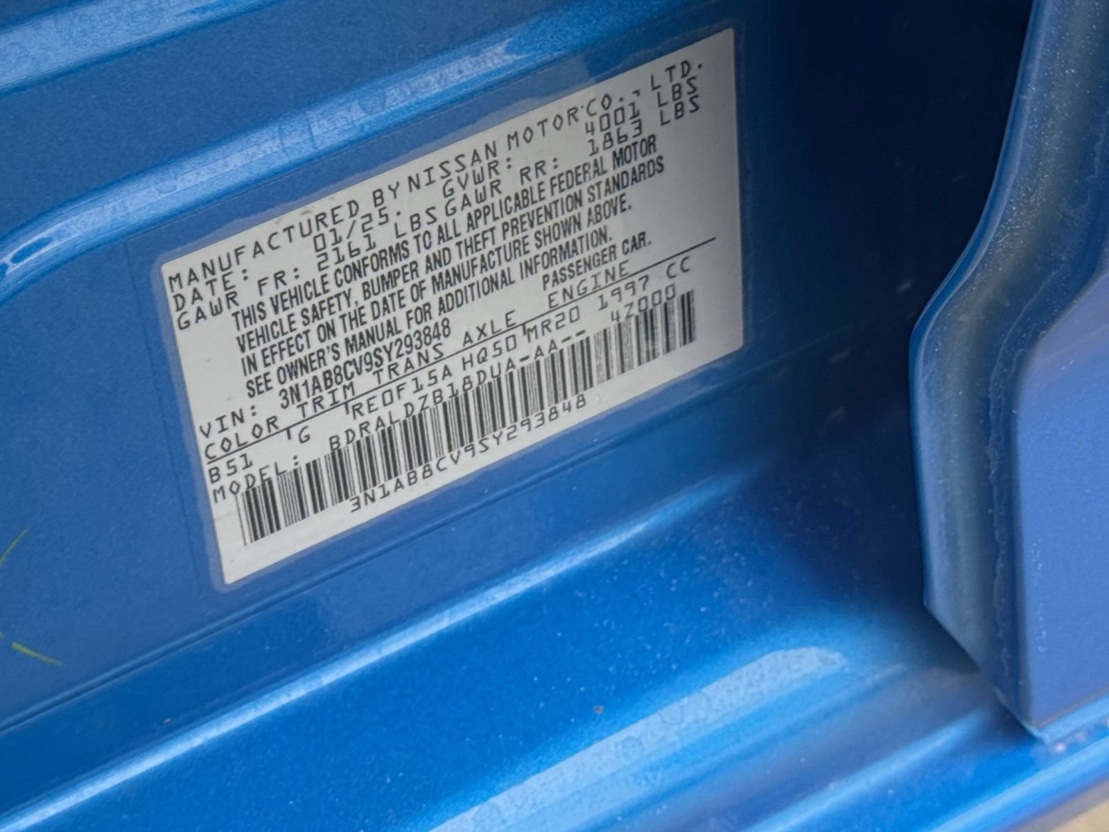 Used 2025 Nissan Sentra SV FWD image 27