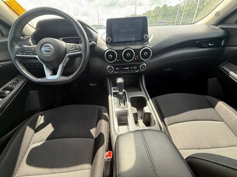 Used 2021 Nissan Sentra SV FWD image 7