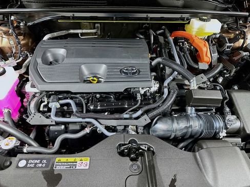 New 2025 Toyota Crown Signia image 19