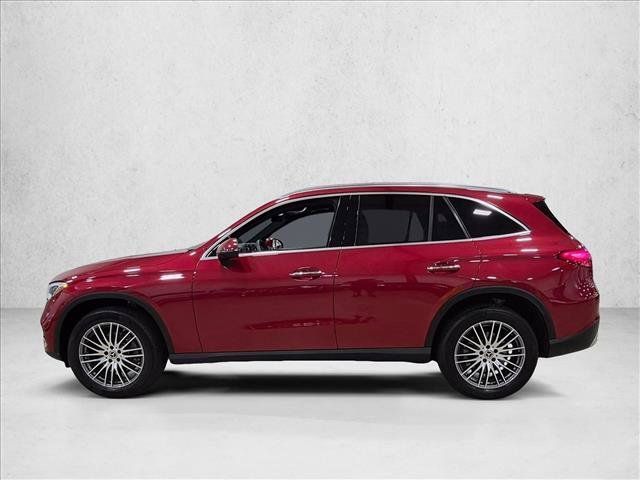 Used 2026 Mercedes-Benz GLC 300 image 9