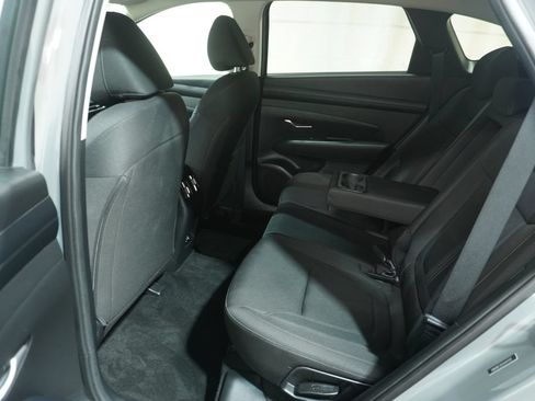 Used 2025 Hyundai Tucson SEL AWD/4WD image 14