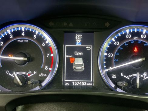 Used 2014 Toyota Highlander Limited Platinum image 12