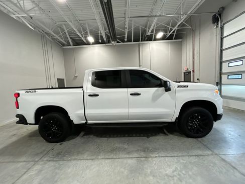 Used 2024 Chevrolet Silverado 1500 LT Trail Boss w/ LT Trail Boss Premium Package image 5
