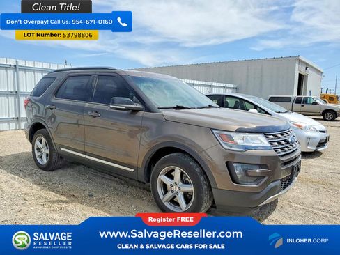 Used 2016 Ford Explorer XLT w/ Equipment Group 202A AWD/4WD image 5