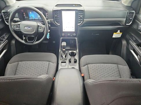 New 2025 Ford Ranger XLT w/ Convenience Package image 15