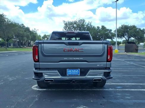 Used 2022 GMC Sierra 1500 SLT AWD/4WD image 7