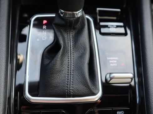 New 2026 Jeep Compass Latitude image 13