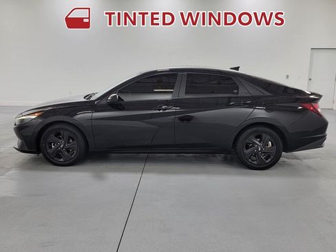 Used 2021 Hyundai Elantra SEL FWD image 5