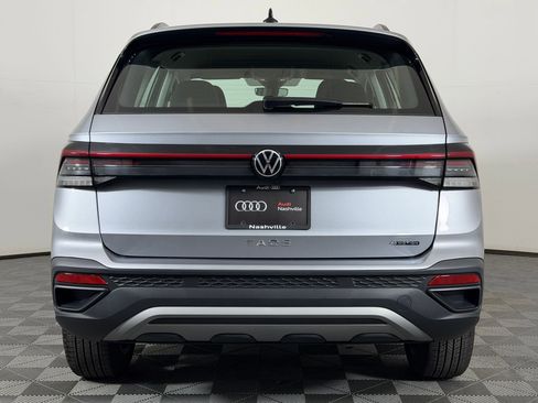 Used 2025 Volkswagen Taos S AWD/4WD image 10