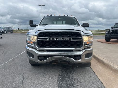 Used 2021 RAM 2500 Tradesman AWD/4WD image 2