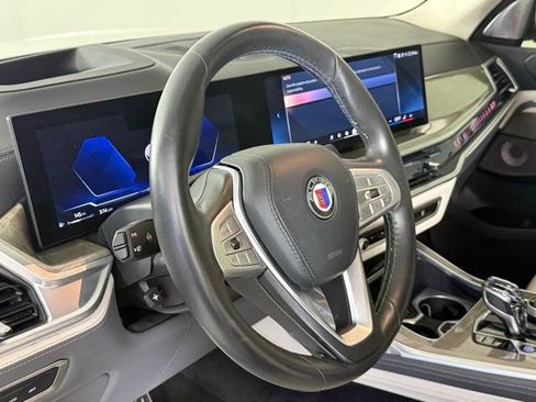 Used 2024 BMW ALPINA XB7 image 15