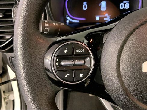 Certified 2025 Kia Soul S FWD image 18