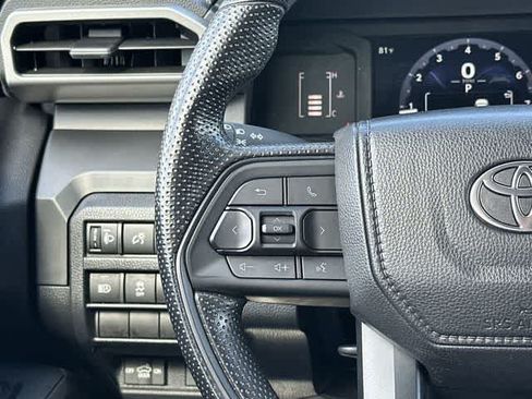 Used 2024 Toyota Tacoma SR AWD/4WD image 8