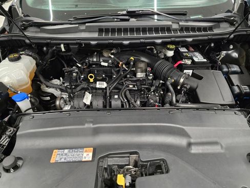 Used 2022 Ford Edge ST-Line image 13