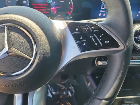 Certified 2026 Mercedes-Benz GLB 250 image 26