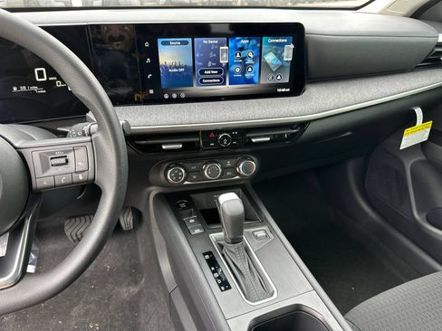 New 2026 Nissan Kicks S FWD image 26