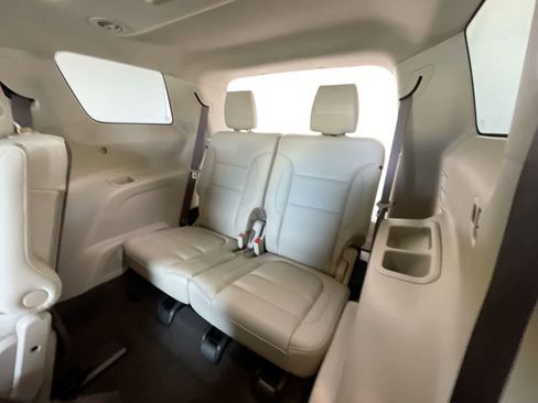 Used 2019 GMC Acadia Denali w/ Technology Package image 24