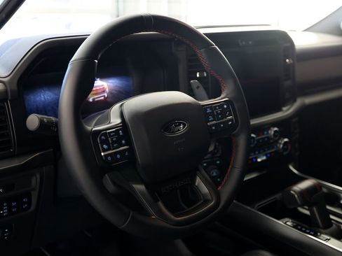 Used 2025 Ford F150 Raptor AWD/4WD image 16