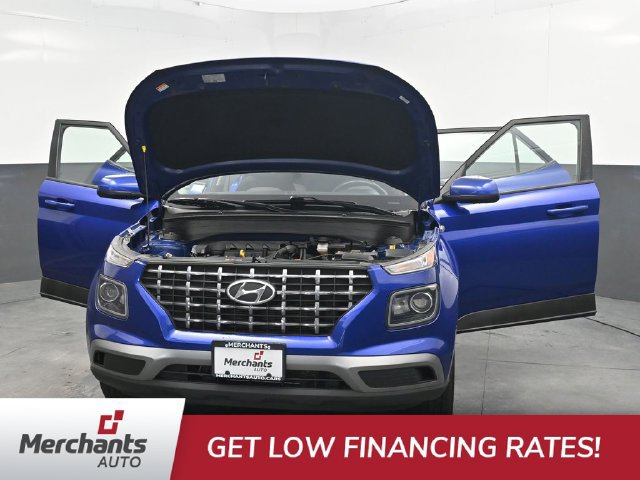 Used 2023 Hyundai Venue SEL FWD image 46