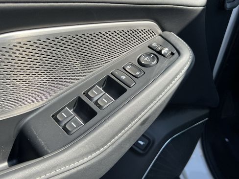 Certified 2024 Acura MDX w/ Technology Package FWD image 12