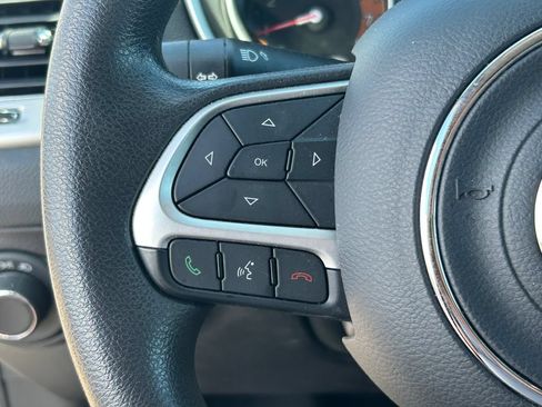 Used 2018 Jeep Compass Sport AWD/4WD image 18