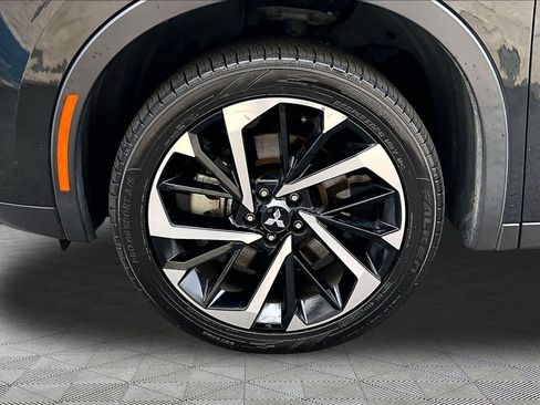 Used 2022 Mitsubishi Outlander SE FWD image 11