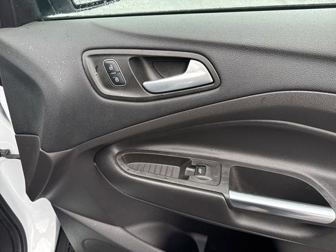Used 2018 Ford Escape SE AWD/4WD image 32