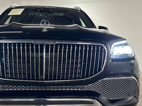 Used 2023 Mercedes-Benz Maybach GLS 600 4MATIC image 6