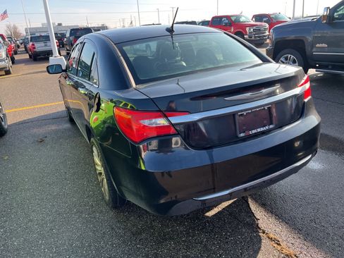 Used 2012 Chrysler 200 Limited image 10