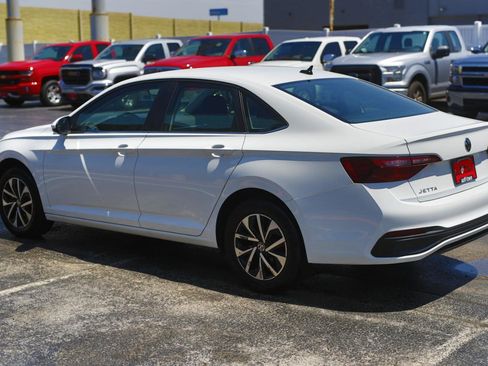 Used 2024 Volkswagen Jetta S FWD image 14