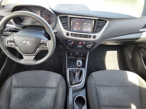 Used 2020 Hyundai Accent SEL FWD image 12