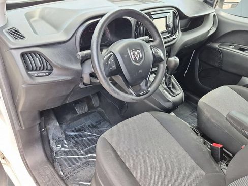 Used 2019 RAM ProMaster City Tradesman FWD image 11