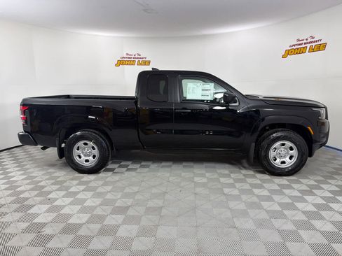 New 2026 Nissan Frontier S image 7