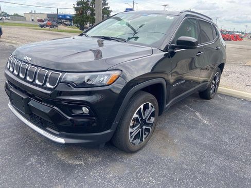 Used 2022 Jeep Compass Limited AWD/4WD image 3