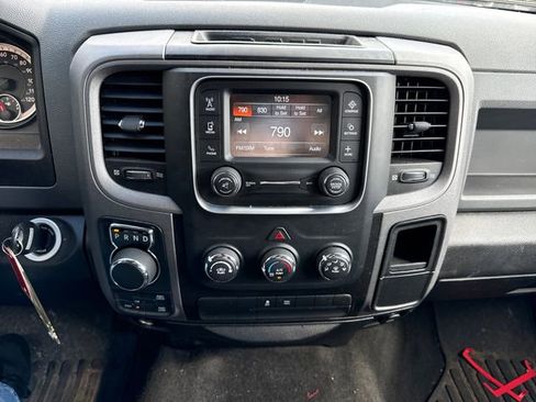 Used 2017 RAM 1500 Express w/ Black Ram 1500 Express Group image 26